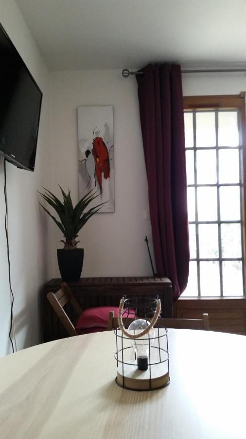 F2 Avec Terrasse Sud, Parking, Wifi Courseulles Daire Dış mekan fotoğraf