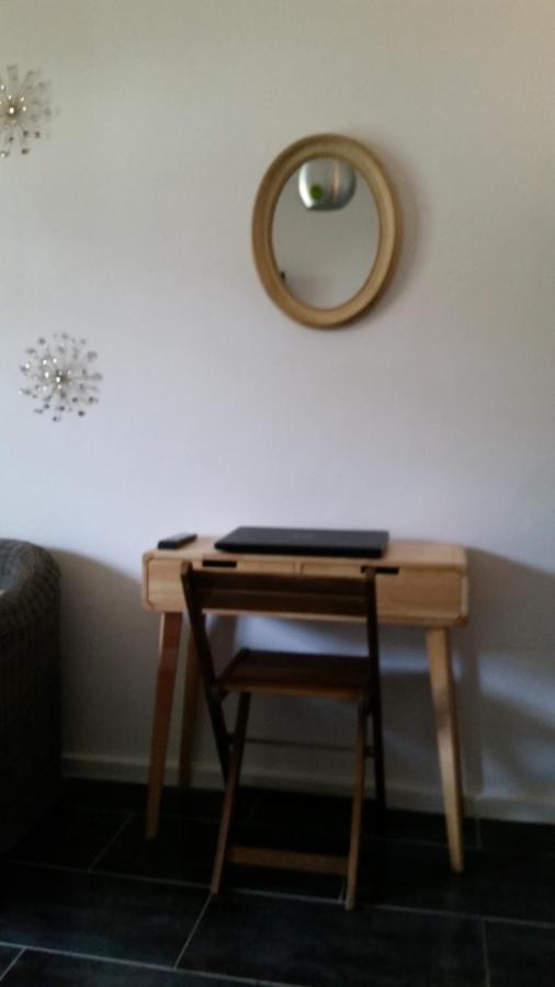 F2 Avec Terrasse Sud, Parking, Wifi Courseulles Daire Dış mekan fotoğraf