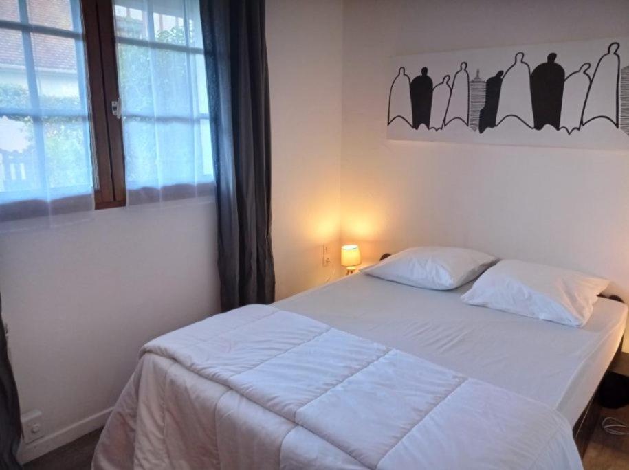 F2 Avec Terrasse Sud, Parking, Wifi Courseulles Daire Dış mekan fotoğraf